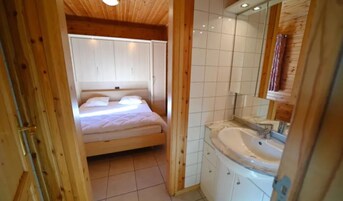 独立别墅 | 浴室 | 淋浴设施