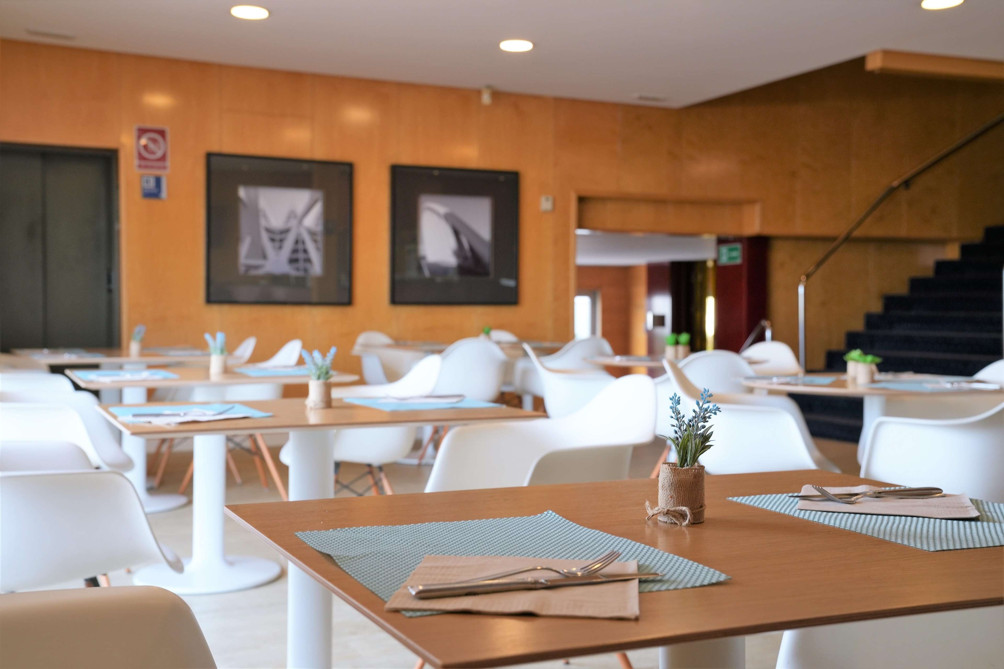 Photo - Port Azafata Valencia