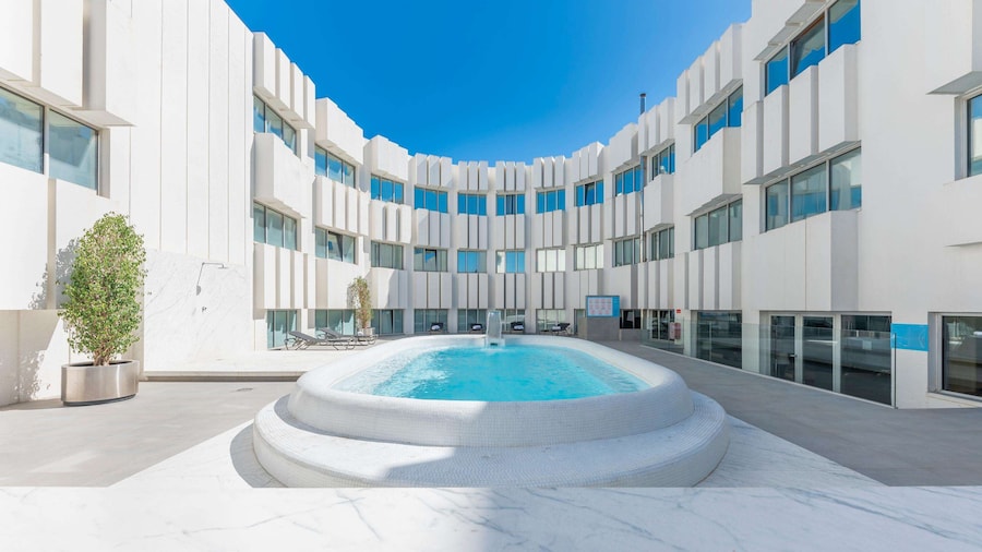 Port Azafata Valencia Hotel