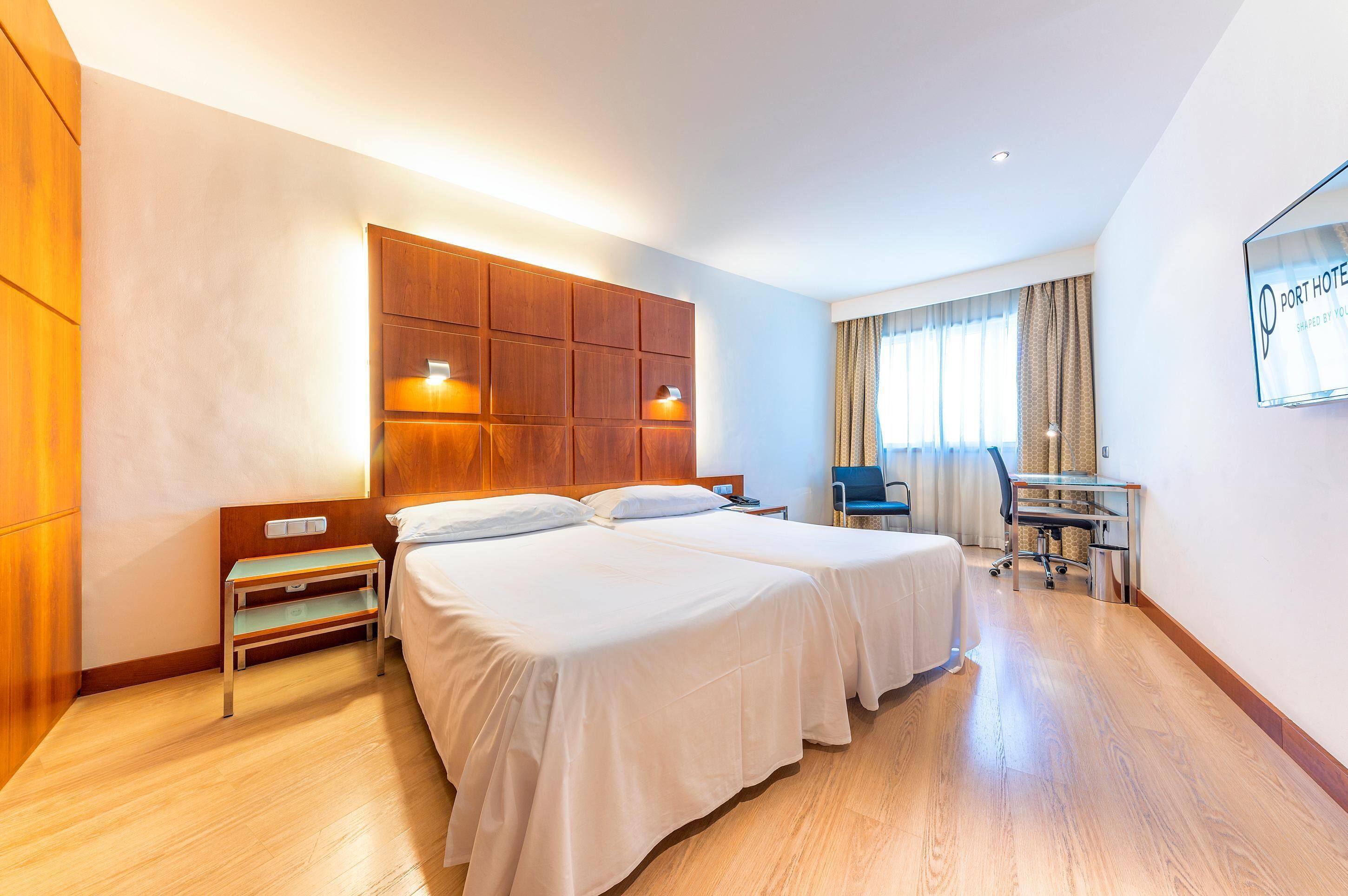 Minibar, in-room safe, desk, blackout curtains