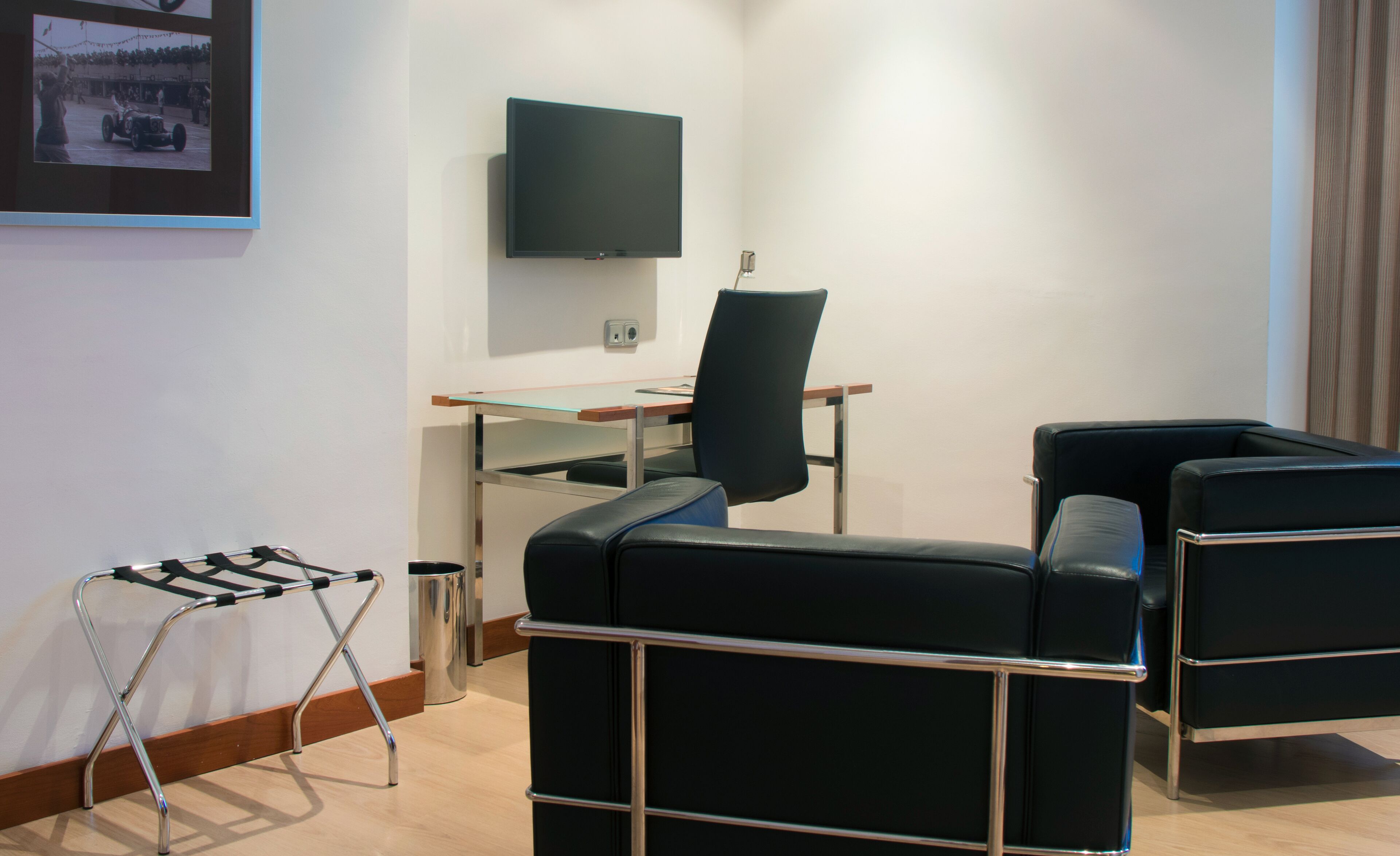 1 bedroom, minibar, in-room safe, desk