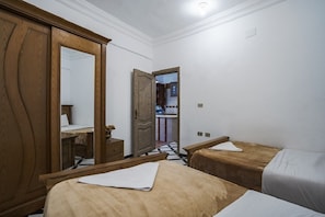2 bedrooms, Internet