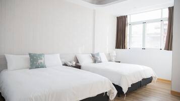 Standard Quadruple Room | Free WiFi