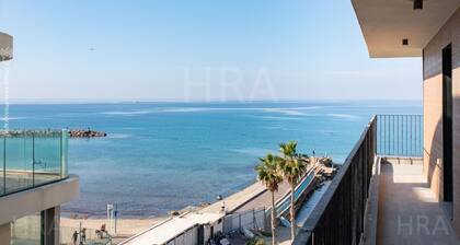 Bat Galim Haifa Luxury Modern Apartment Balcony Close to THE Beach Lovely View