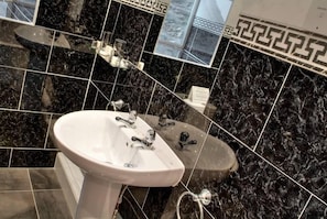 Lavabo del cuarto de baño