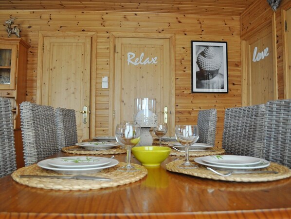 House | Dining - Holiday Home in Ardennes Near Hotton Caves (La Roche-en-Ardenne)