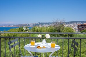 Breakfast area - Forum City Apartments (Chania)