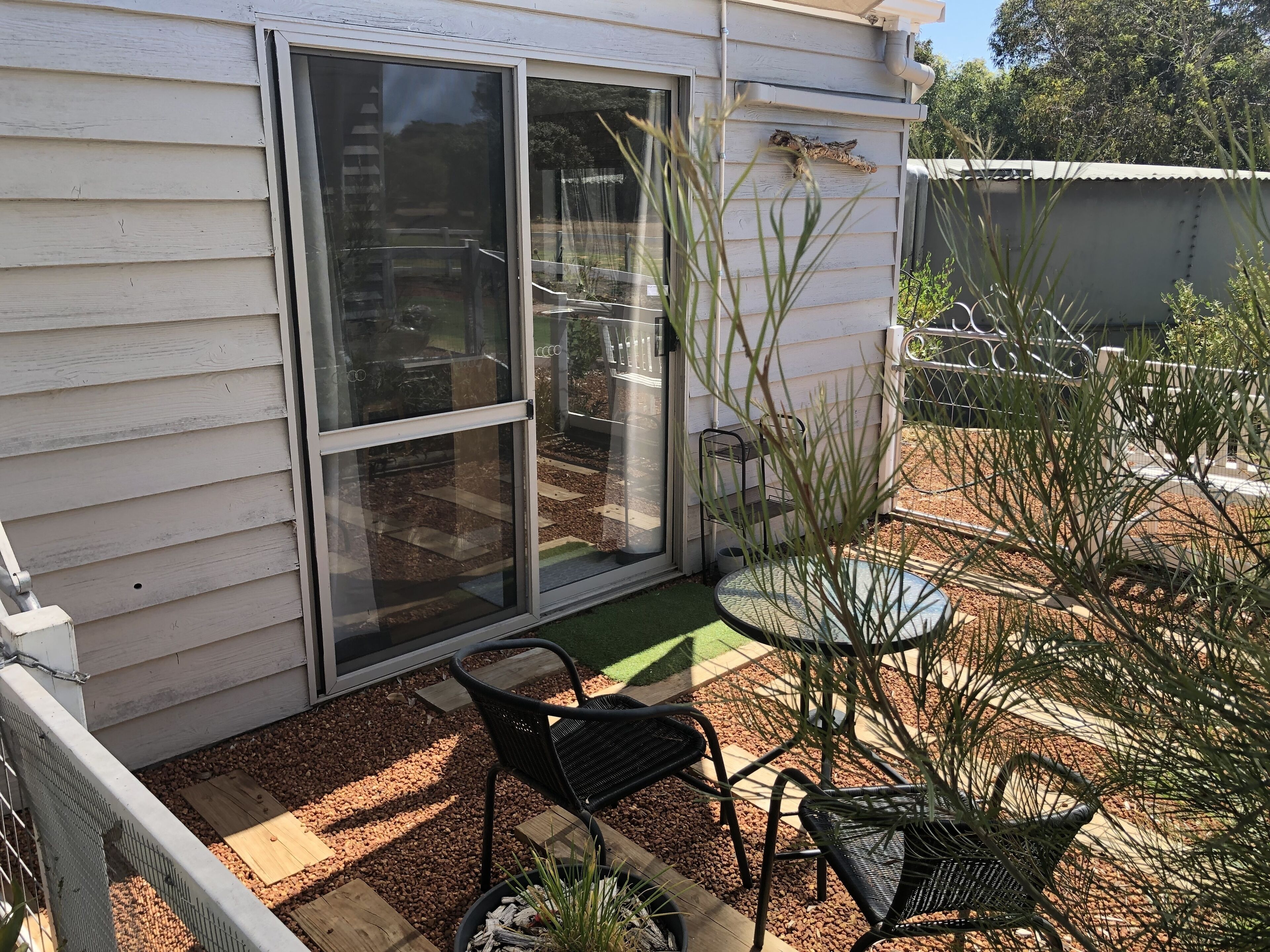 Yallingup Country Cabin — image 9