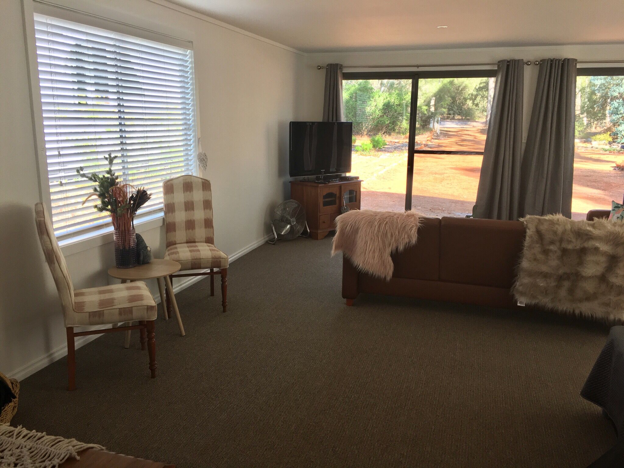 Yallingup Country Cabin — image 16