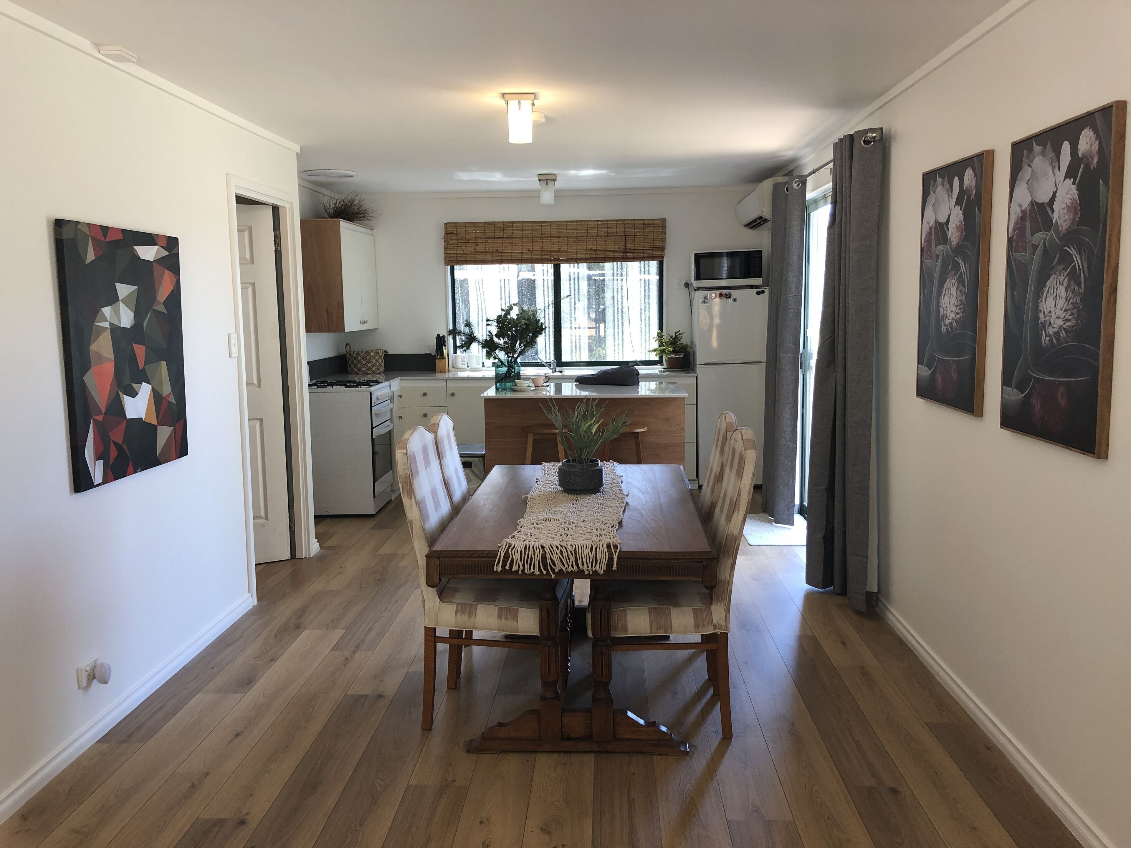 Yallingup Country Cabin — image 7