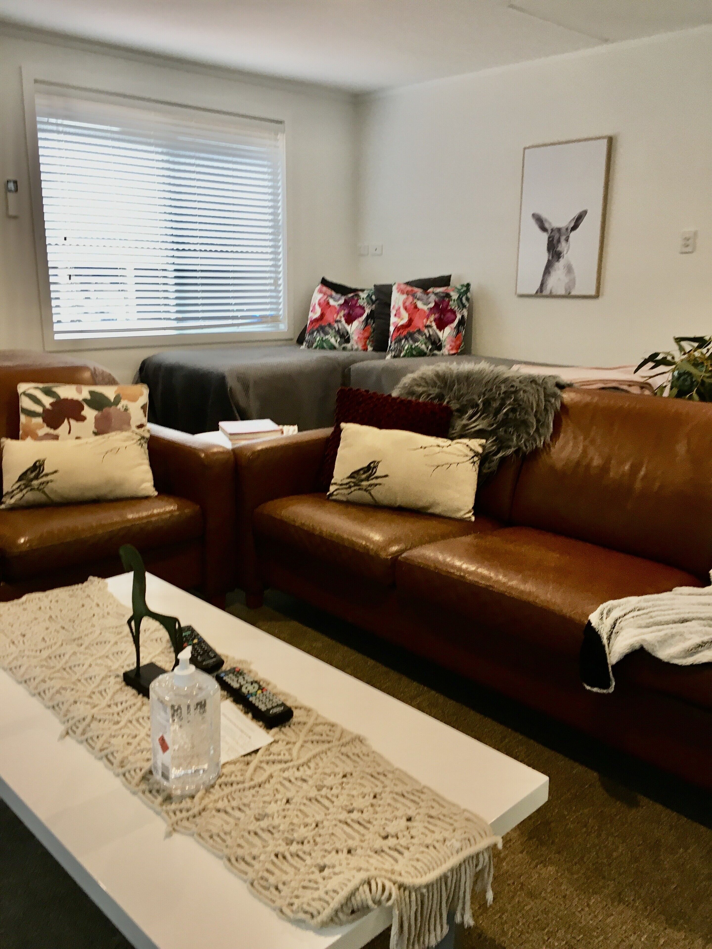 Yallingup Country Cabin — image 15