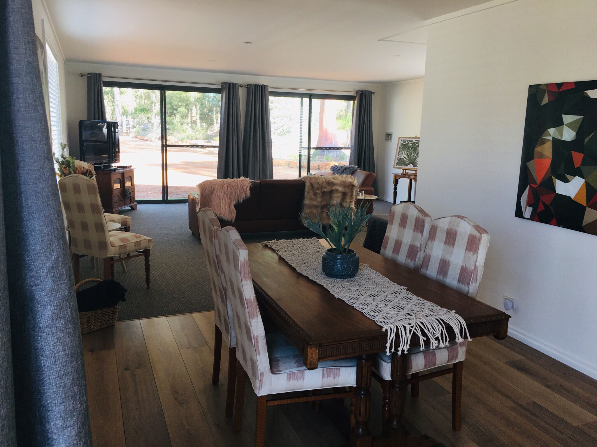 Yallingup Country Cabin — image 10