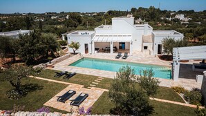 Exterior - Villa Milivita - Countryside Escape in Puglia with Private Pool and Olive Grove Views - in Monopoli (Monopoli)
