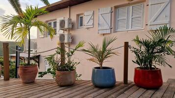 Enceinte de lâhĂ©bergement