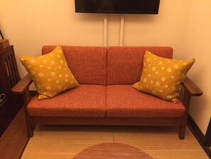 Lobby lounge - Nijojo Taiken Inn (Kyoto)