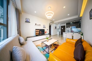 Living area - Ichiban Apartments (Ho Chi Minh City)