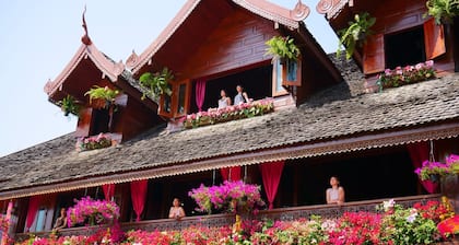 Thai Teak Palace your own private mountain top palace in Thailand