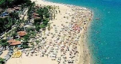 Beach House avec piscine et bain Ă remous sur la cĂŽte nord de SĂŁo Paulo