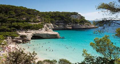 Villa Raia - modernisierte und voll ausgestattete 5-Bett-Villa in der Nähe von Strand und Restaurants