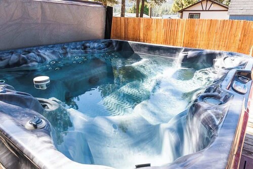 Calley Dreaming • Pup Friendly• Fenced Yard • Spa