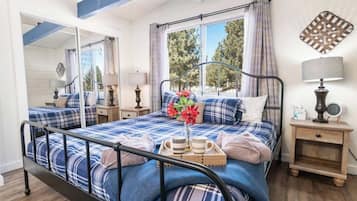 3 soverom, strykejern/-brett, reiseseng for barn og wi-fi