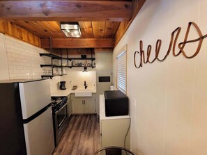 Fridge, microwave, oven, stovetop - Dixie Bear Den • Spa • Fenced Yard (Big Bear Lake)