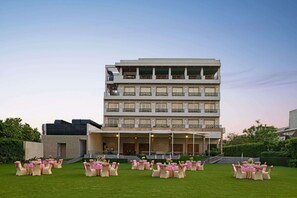 Meeting facility - Ramada by Wyndham Aligarh GT Road (Aligarh)