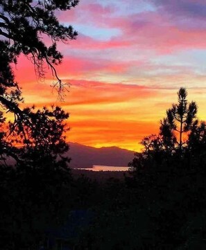 Miscellaneous - Esterly Hideaway • Spa • Fenced Yard • Firepit (Big Bear Lake)