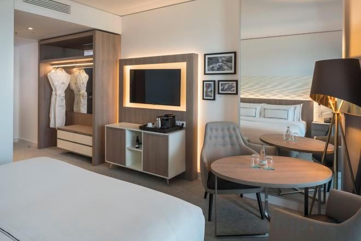 Minibar, in-room safe, blackout curtains, soundproofing