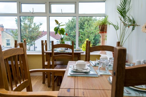 The Lodge Guest House