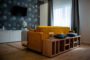 تلفزيون بشاشة مسطحة، برامج وأفلام نتفليكس، خدمات بث