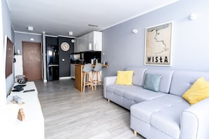 City Apartment | Living area