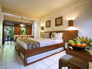 Room - Nyiur Indah Beach Hotel (Pangandaran)