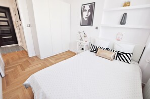 Appartement Deluxe | 1 chambre, rideaux occultants, fer et planche à repasser