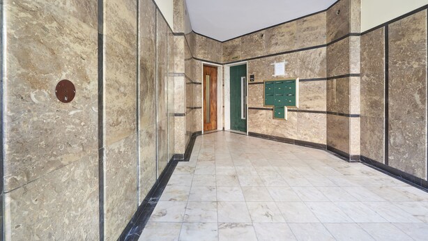 Unclassified image, 1 of 48, button - Campo Pequeno Prestige (Lisbon)