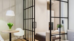 Exclusive Apartment | In-room dining - Apartament-ul. Marszałkowska 58 (Warsaw)