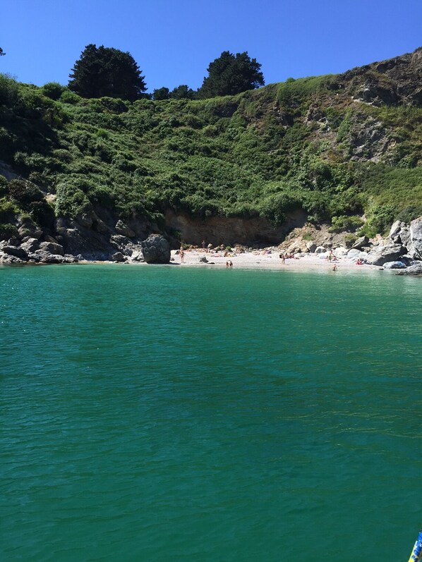 Beach nearby, sun-loungers