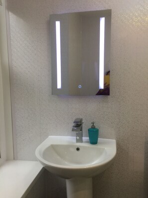 Free toiletries, towels, soap, shampoo