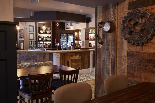 Restaurant - The Churchill (Swindon)
