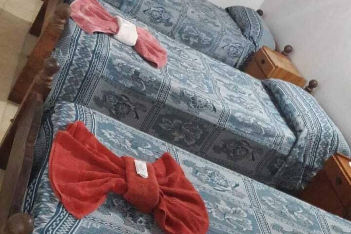 Trang bị nội thất với thiết kế riêng biệt, bàn ủi/dụng cụ ủi quần áo