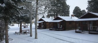 Grandview Cabins & RV Resort