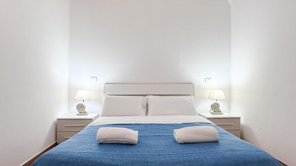 1 chambre, lit parapluie