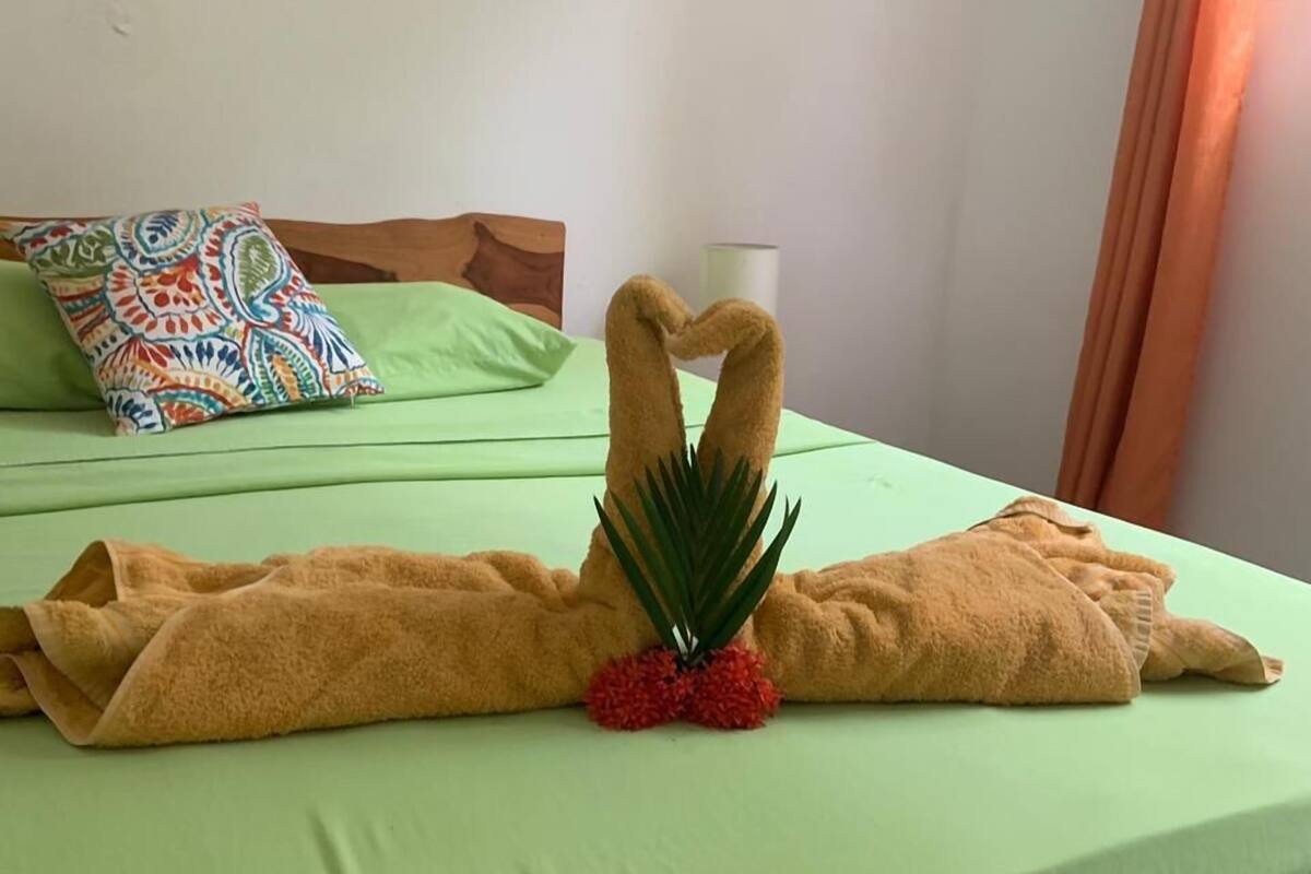 House, 1 Queen Bed with Sofa bed, Kitchen, Garden View | WiFi (free), individually decorated, individually furnished