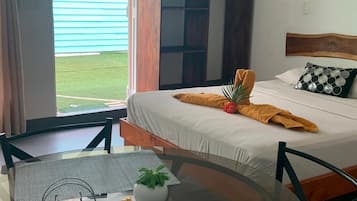 1 bedroom, individually decorated, individually furnished, free WiFi