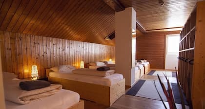 Sust lodge