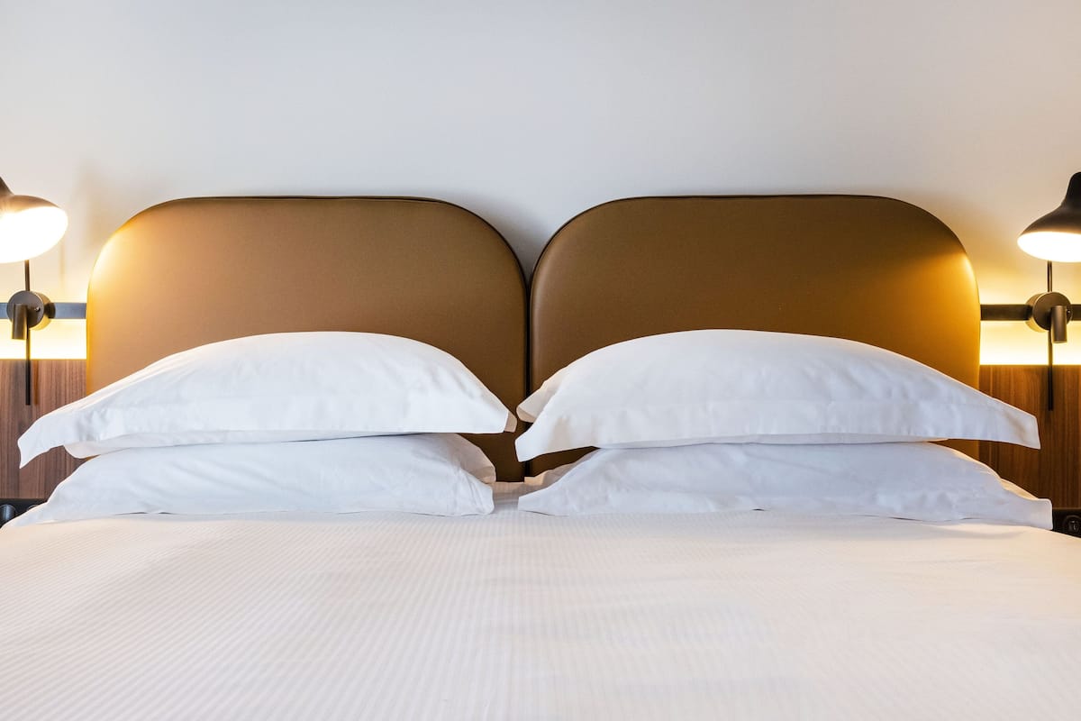 Premium bedding, pillowtop beds, minibar, in-room safe