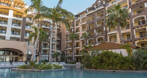 Exterior - GREAT LOCATION, GREAT BEACH, WALK TO TOWN (Cabo San Lucas)