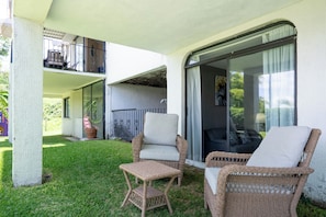 Comfort Room | Terrace/patio - Hotel Master Club (Jojutla)