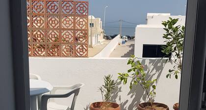 T2 on the cornice houmet souk djerba