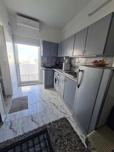 T2 on the cornice houmet souk djerba